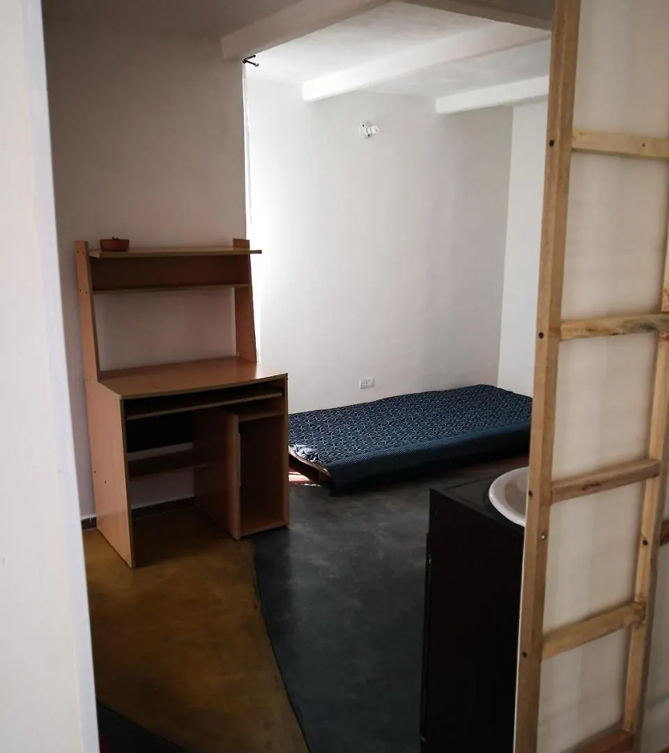 Apartamento Urbanizacion Capri, Cerca A Universidad De Antioquia Apartment Medellin