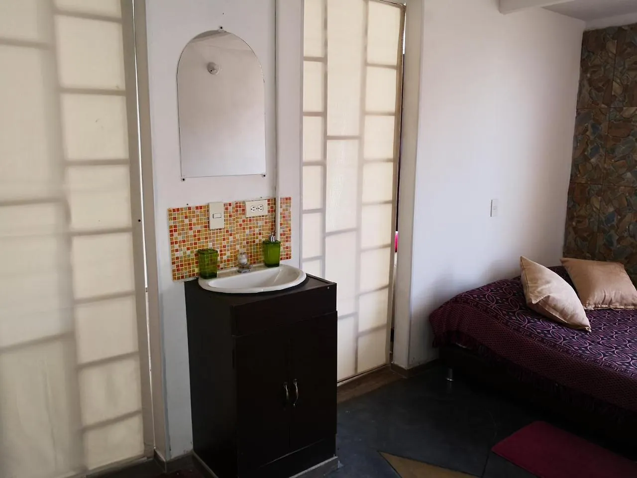 Apartamento Urbanizacion Capri, Cerca A Universidad De Antioquia Apartment Medellin